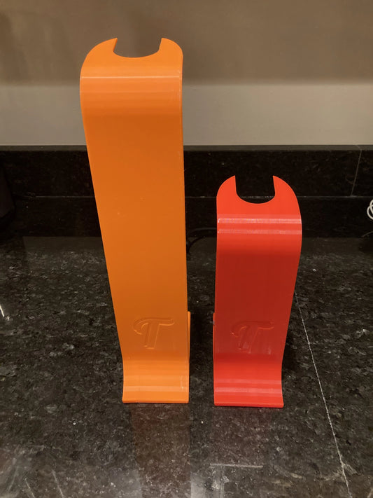 Side by side comparison of 1200 ml and 500 ml Tubie Tech feeding bag filling stands