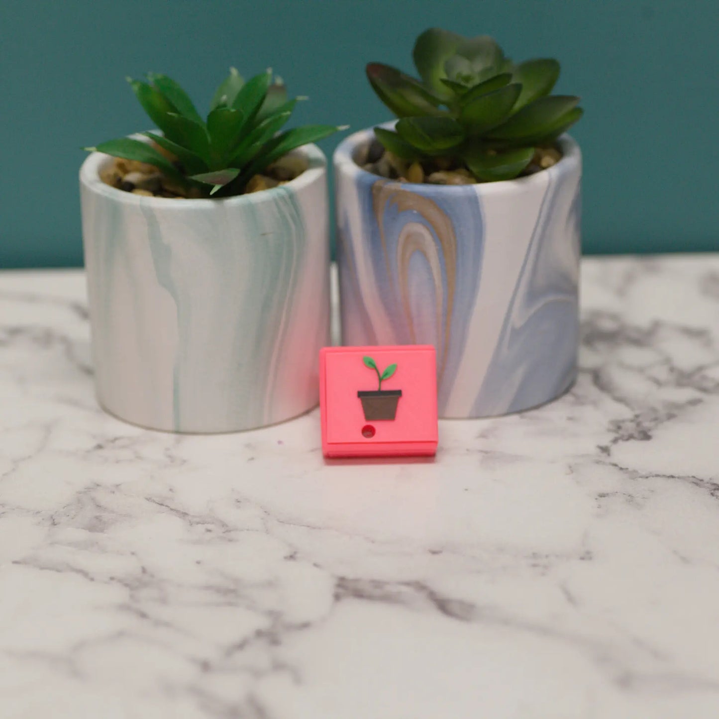 Spring ICON-ic Charger for Kangaroo Omni and Connect Enteral Pumps