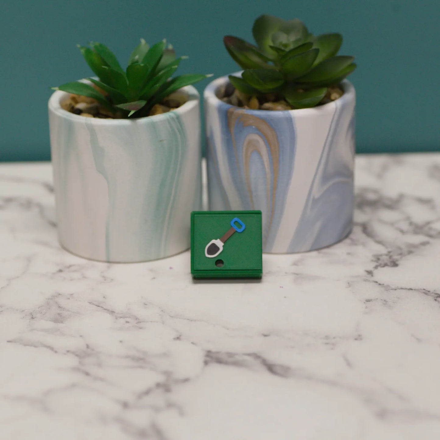 Spring ICON-ic Charger for Kangaroo Omni and Connect Enteral Pumps