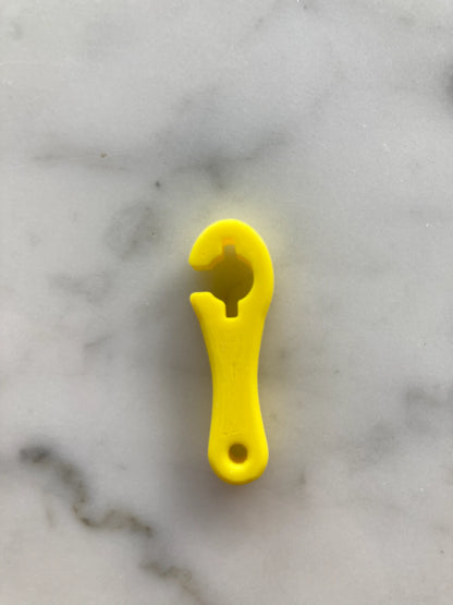 EnFIT Wrench by Tubie Tech in yellow